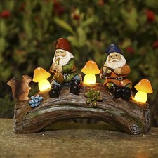 Garden Gnome Ornaments Solar Statues Resin Gnomes Figurine LED Mushroom Lights