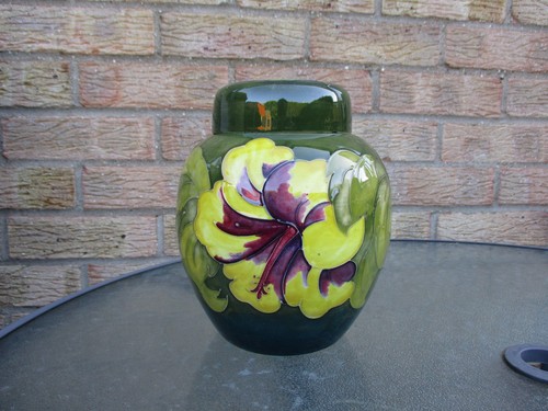 Moorcroft large hibiscus on - ,