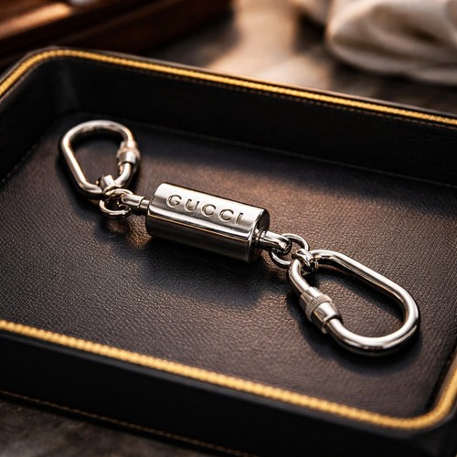 Gucci double carabiner - gucci,