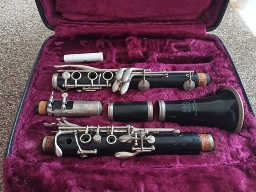 Boosey and hawkes 400 wooden - boosey,