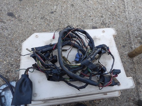 Suzuki gsx 750s - katana, wiring
