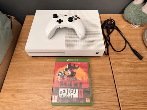 Xbox one 1tb console bundle - one,