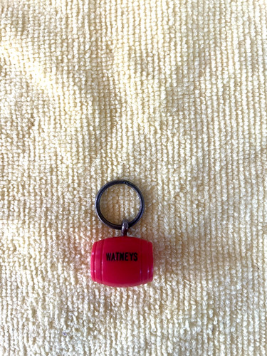 Vintage watneys red barrel - red,