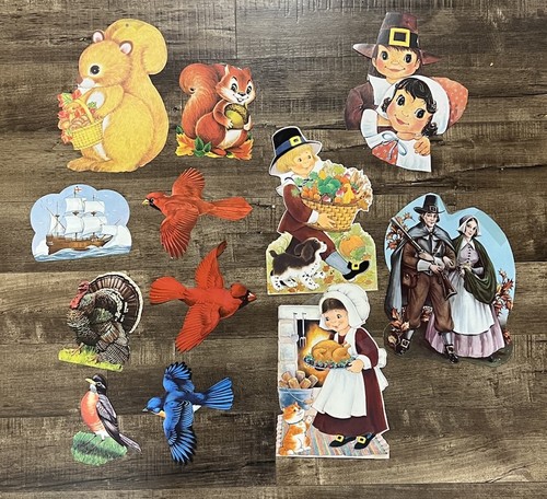Lot twelve vintage die - lot,