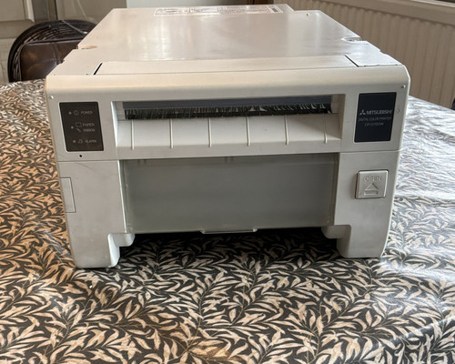 Mitsubishi electric d70dw - electric, cp-d70dw