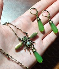 ART NOUVEAU DRAGONFLY vtg charm pendant NECKLACE&EARRINGS SET vintage brass