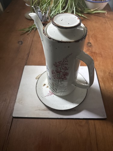 Meakin vintage coffee pot - vintage,