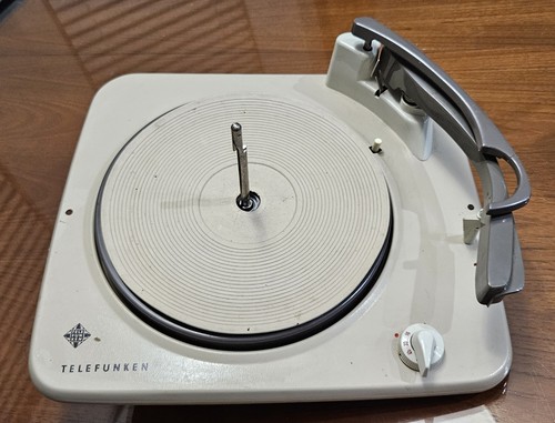 Vintage telefunken turntable - vintage,