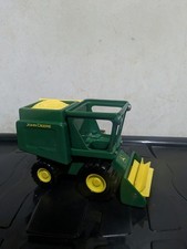 John Deere Plastic Combine