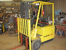 FORKLIFT TRUCK - 1.5 ton HYSTER  ELECTRIC  EX BRITISH ARMY STORES ONLY 1378 HRS