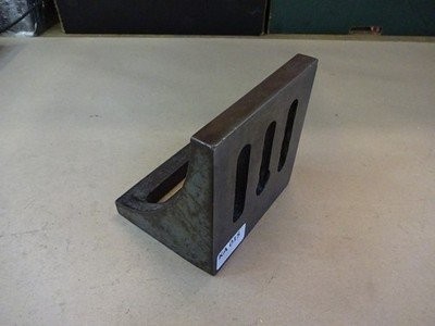 Angle plate x 4 - angle,