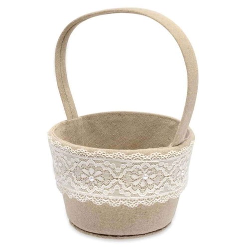 Wedding confetti basket with - confetti,