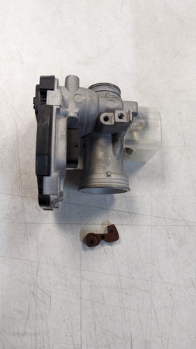 Piaggio vespa throttle body - piaggio/vespa,