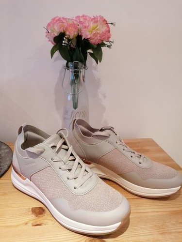 Skechers billion woman - billion, woman’s