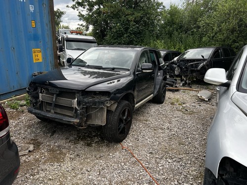 Touareg breaking parts - touareg,