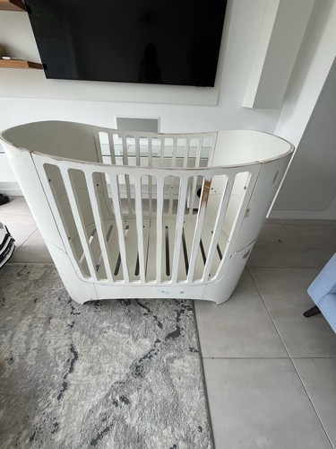 Leander cot and junior bed - cot,