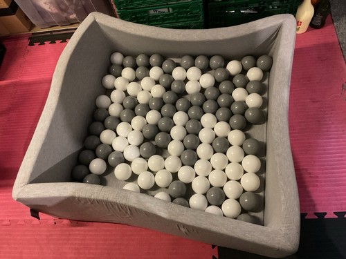 Ball pit square foam - ball,