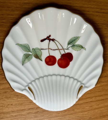 Royal worcester porcelain - worcester,