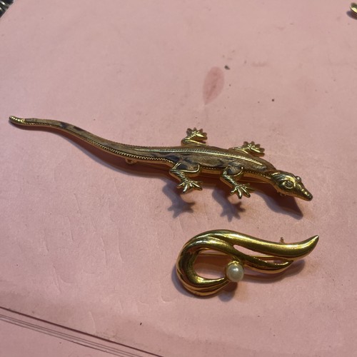 Vintage gold tone - vintage, lizard
