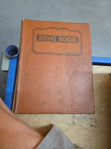 News chronicle song - book, t
