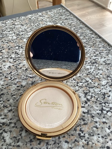 Stratton london powder - stratton, of