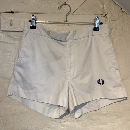 Vintage fred perry white - fred,