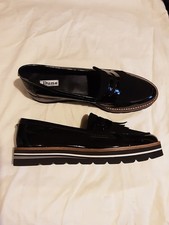 Dune Loafers Patent