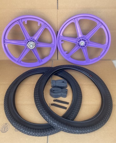 Bicycle plastic purple - plastic, mag