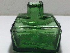 Stunning VIBRANT BRIGHT GREEN Coloured Old BOAT Shaped Victorian Ink Bottle