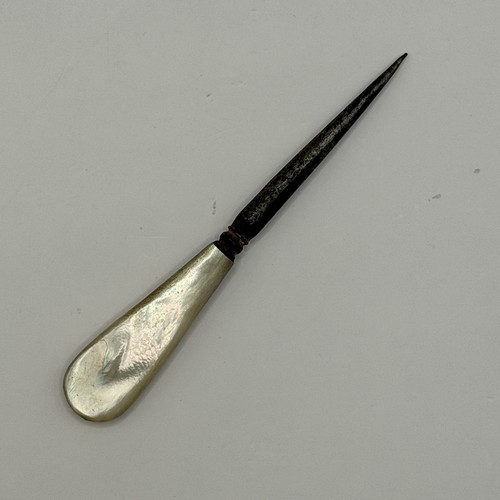Victorian mother pearl - mother,