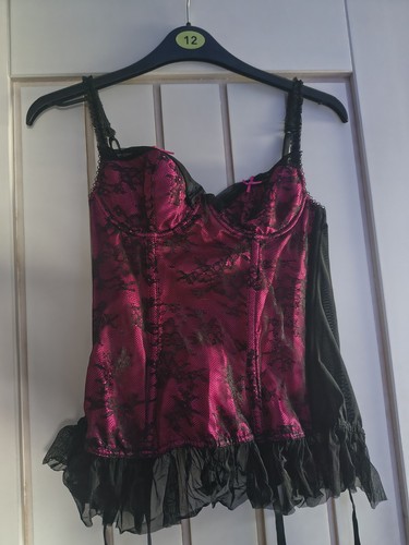 Pink and black basque - basque, 34a