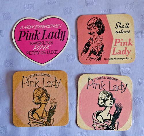 Vintage beer mats pink - ,