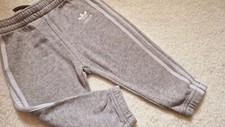 NICE ADIDAS GREY BABY BOY GIRL JOGGERS TRACKSUIT TROUSERS 12-18 mths 