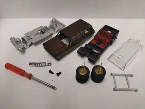 Scale model kit - kit, needs