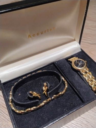 Accurist ladies diamond gold - ladies,