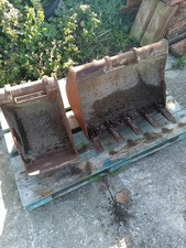 Terex-Schaeff digger buckets