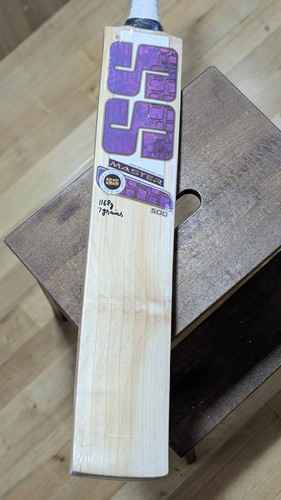 Master 500 cricket bat - 500,