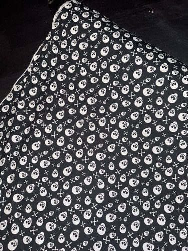 Meter black white skull - 1, black/white