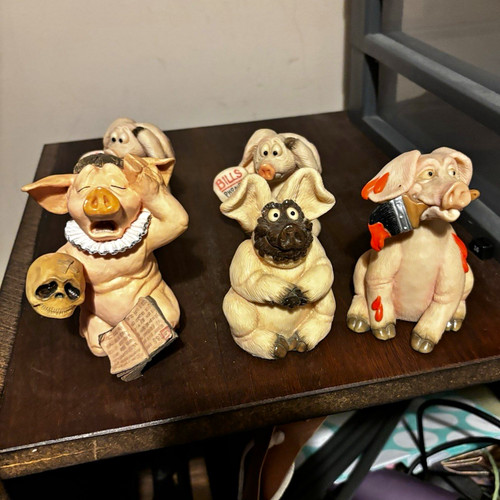 Pig resin figurines ornaments - pig,