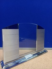 EB220 - 6.5x9.5" Black & Clear Glass Presentation Award With Engraving Blocks