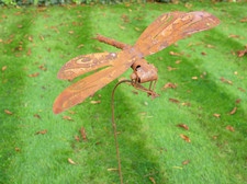Rusty Metal Garden Dragonfly