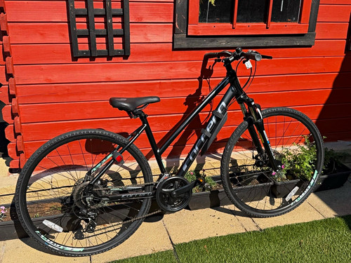 Carrera crosshybrid bike 700c - carrera,