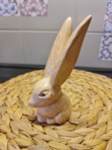 Sylvac harry the hare - fawn, no