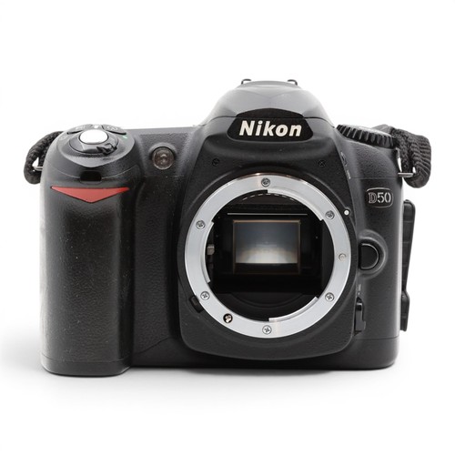 Nikon d50 dslr body - nikon,