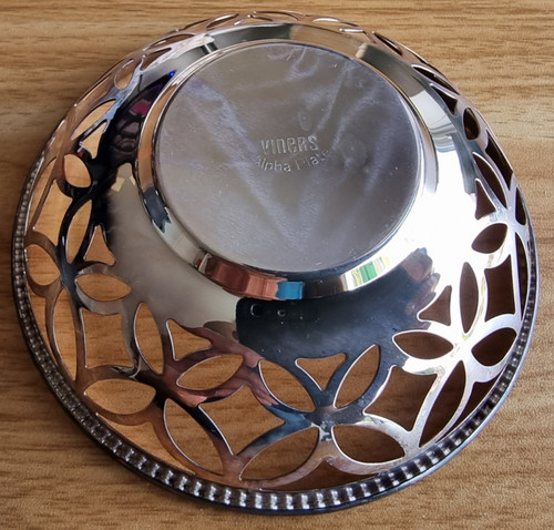 Viners alpha plate pierced - viners,