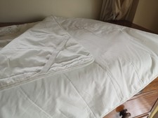 Ikea mattress topper/protector