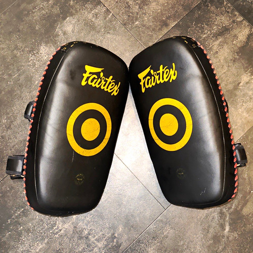 Fairtex muay thai - muay, kick
