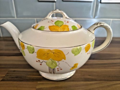 Morley ware teapot leaves - morley,