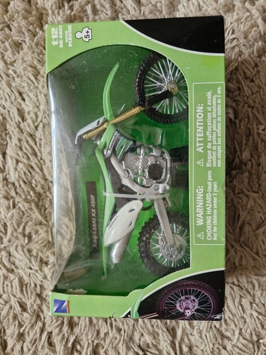 Kawasaki 450f diecast - kawasaki,