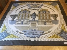 UNUSUAL BIANCHINI FERIER PARIS VINTAGE SILK SCARF.  VGC.  30 x 30 INCHES.   ]